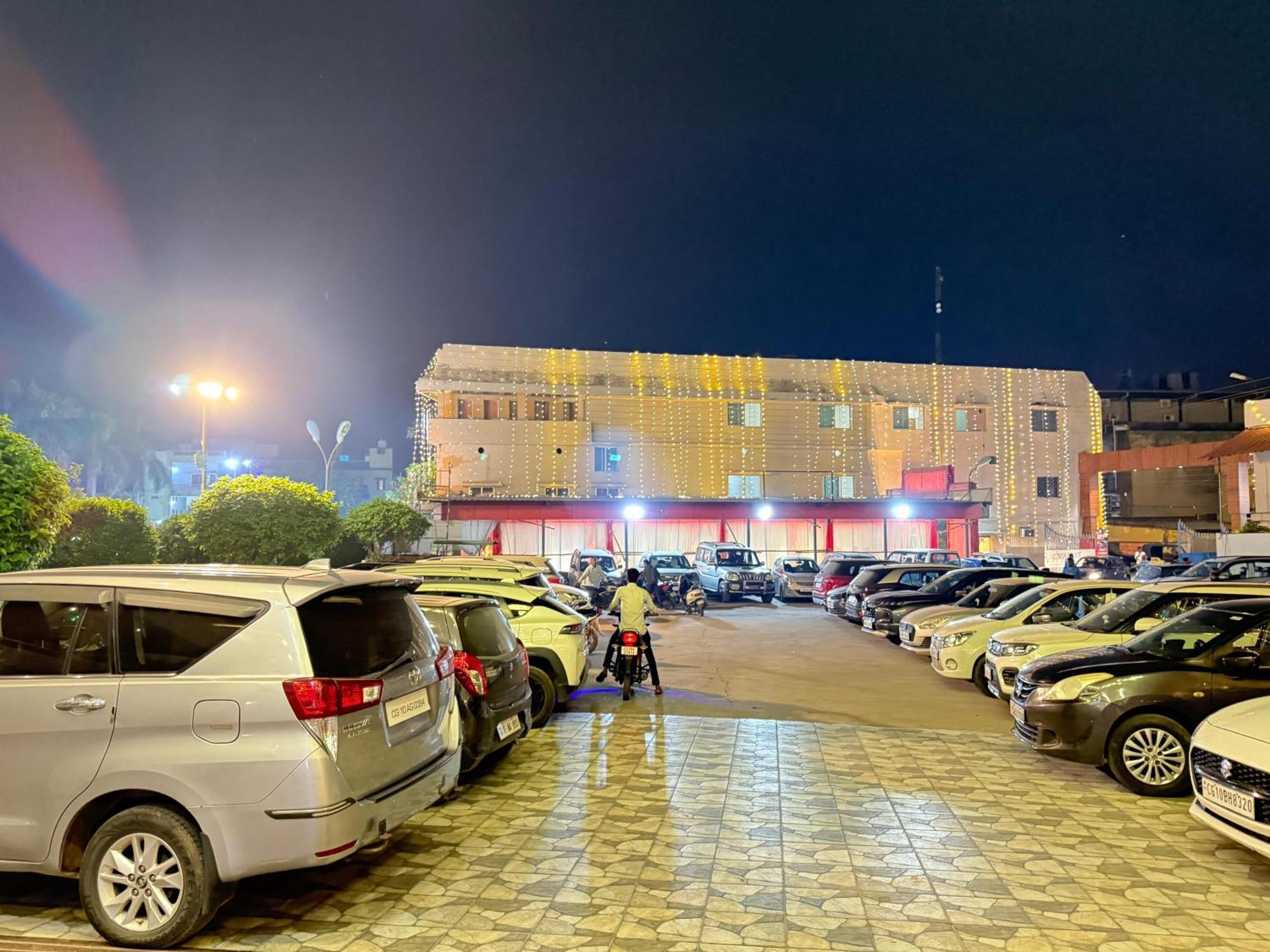 Bilāspur Hotel Emperor Paradise מראה חיצוני תמונה