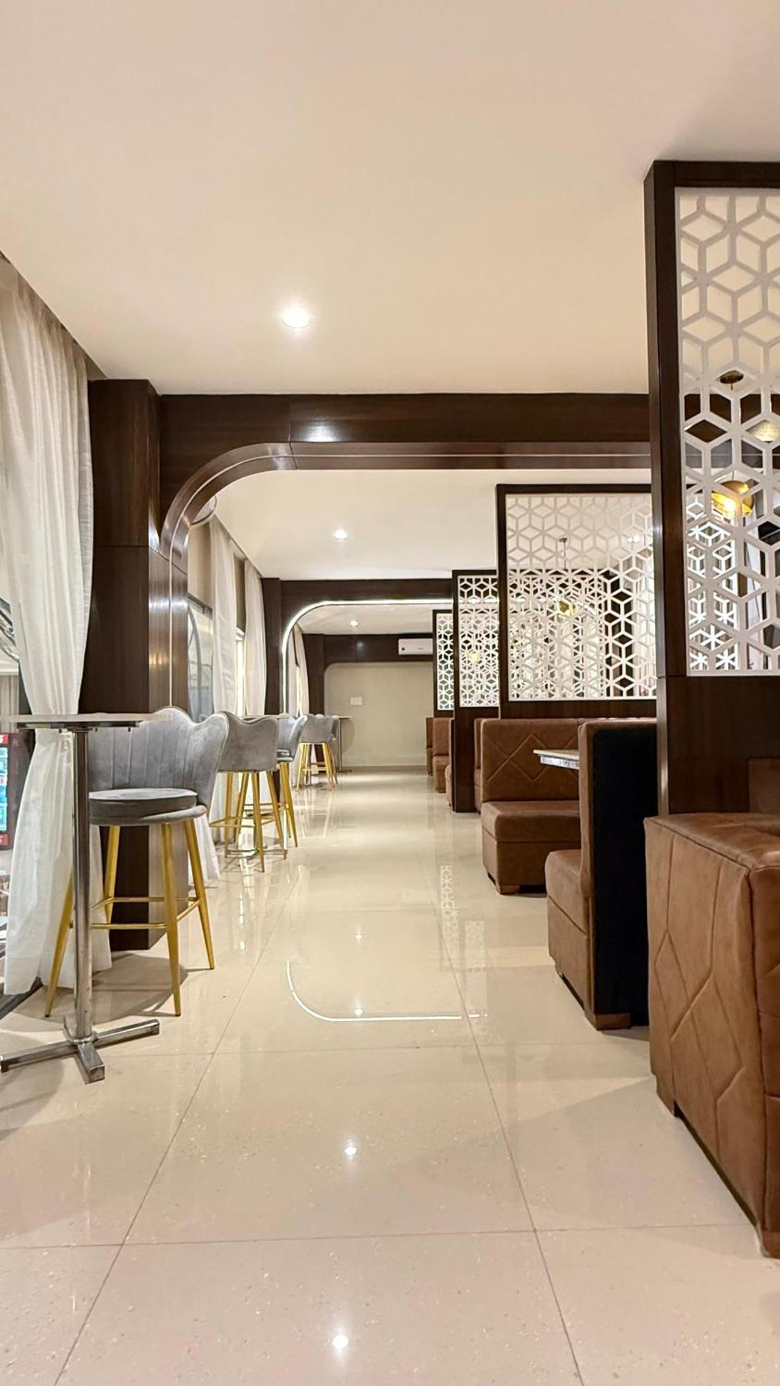 Bilāspur Hotel Emperor Paradise מראה חיצוני תמונה